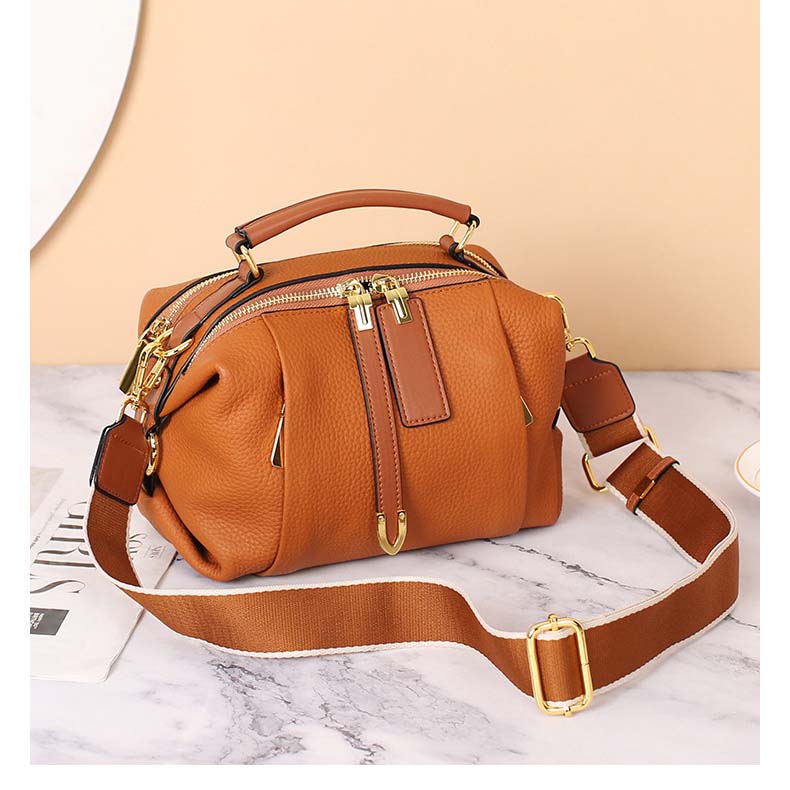 Pebbled Grain Leather Boston Bag | Cowhide Crossbody Satchel detail image 7