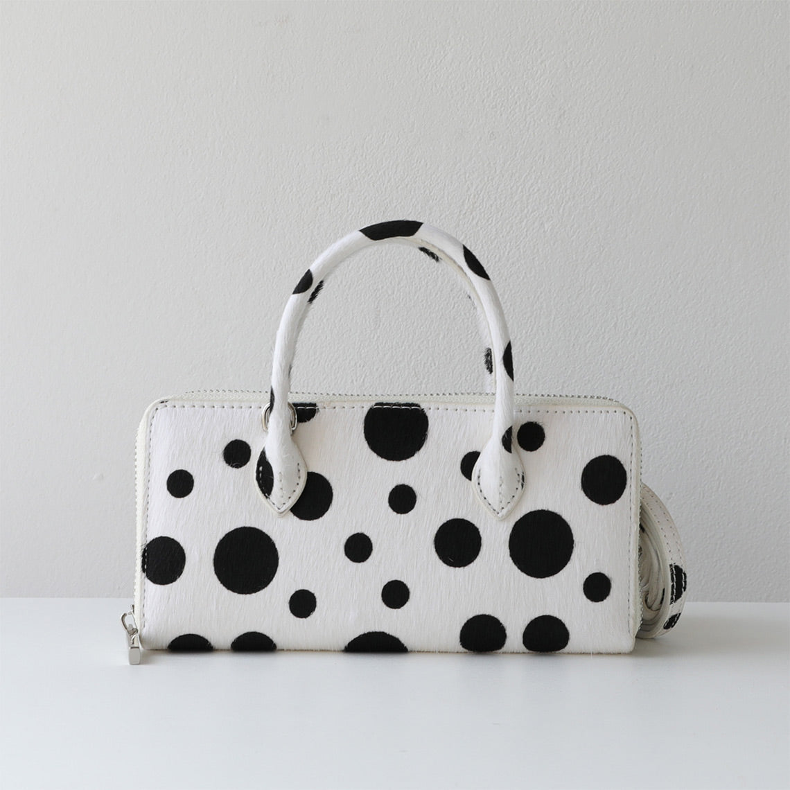 Polka Dot Small Clutch with Detachable Crossbody Strap detail image 13
