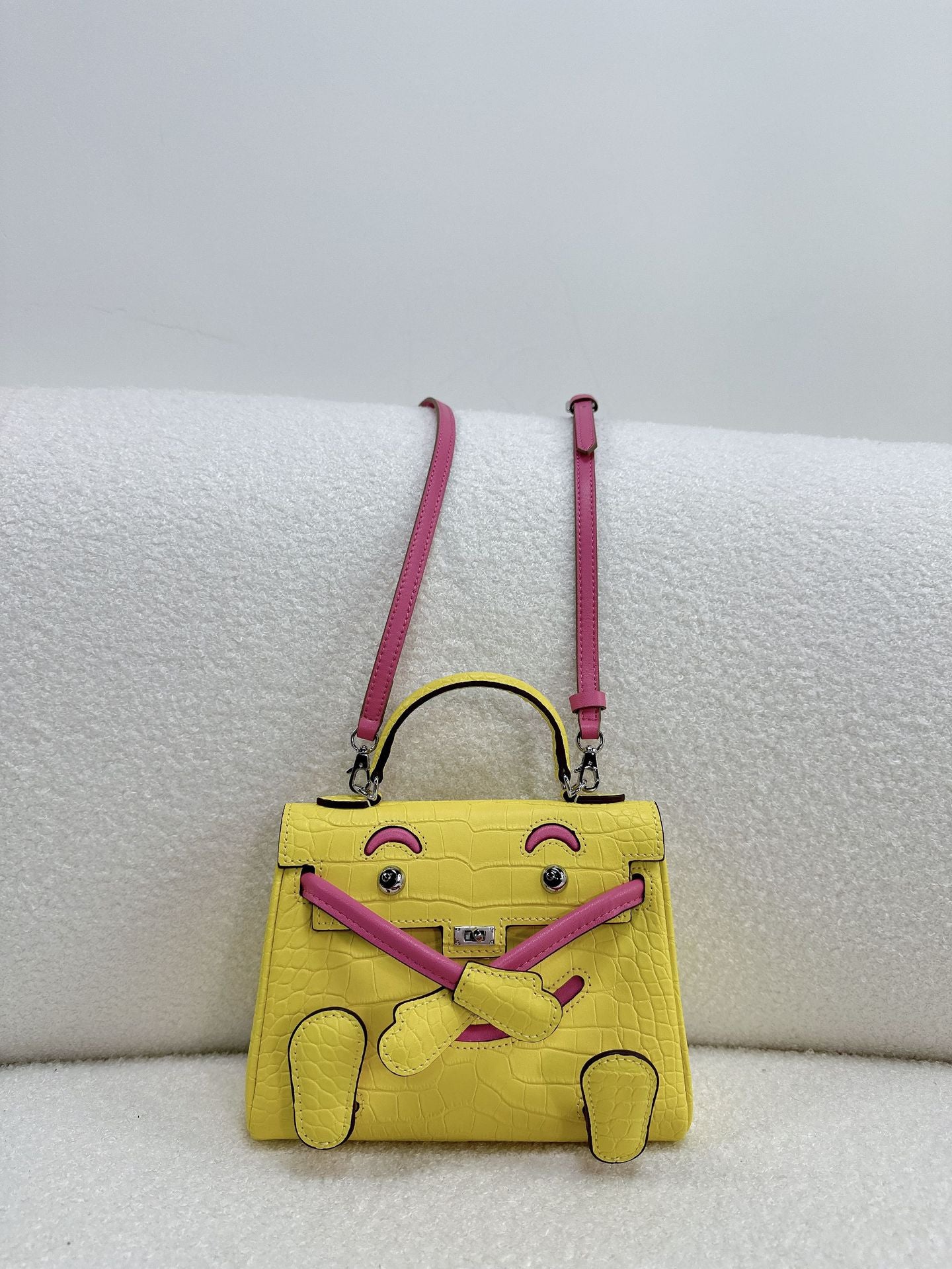 Mini Leather Bag Charm Keychain – Croc-Embossed & Smooth Calfskin, 11 Colors detail image 11