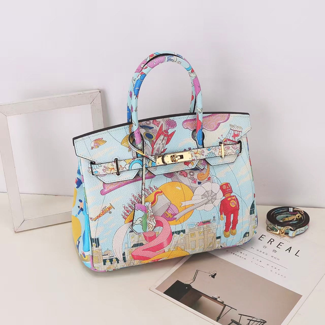Graffiti Top Handle Bag 30cm Top Grain Leather Shoulder Bag detail image 16