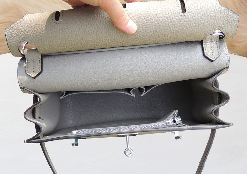 Top Grain Leather Messenger Shoulder Bag with Adjustable Strap detail image 10