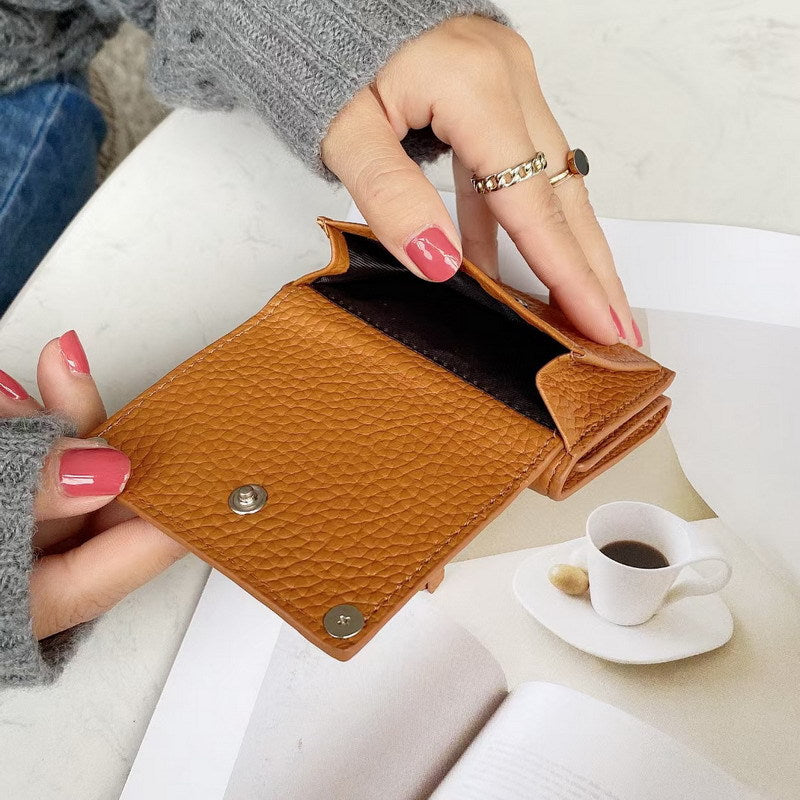 Compact Cowhide Trifold Wallet with Zipper Coin Pocket detail image 7