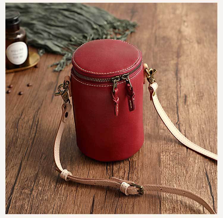 Small Vegetable Tanned Leather Bucket Bag with Adjustable Strap detail image 7