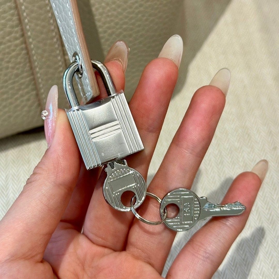 Metal Bag Charm Keychain with Lock and Two Keys product image 1