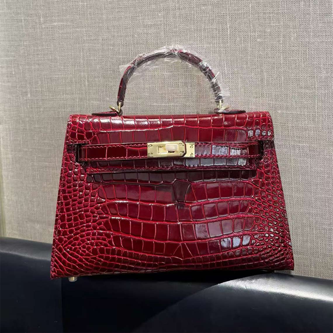 Croc Embossed Leather Mini Top Handle Bag with Detachable Strap detail image 19