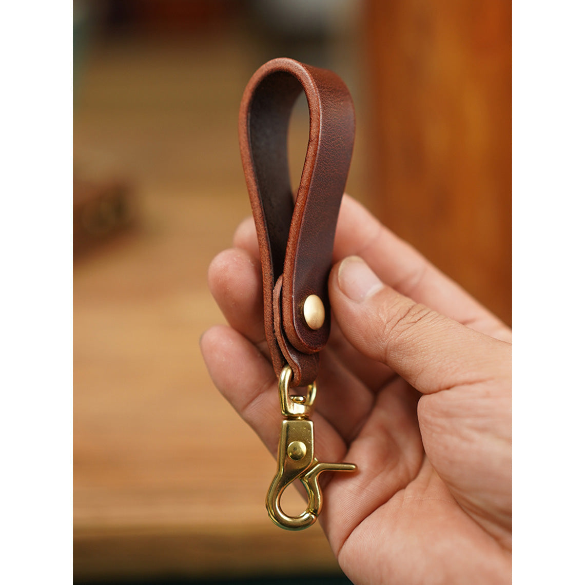 Heavy Duty Vegetable Tanned Leather Keyring with Brass Clip or Buckle detail image 6