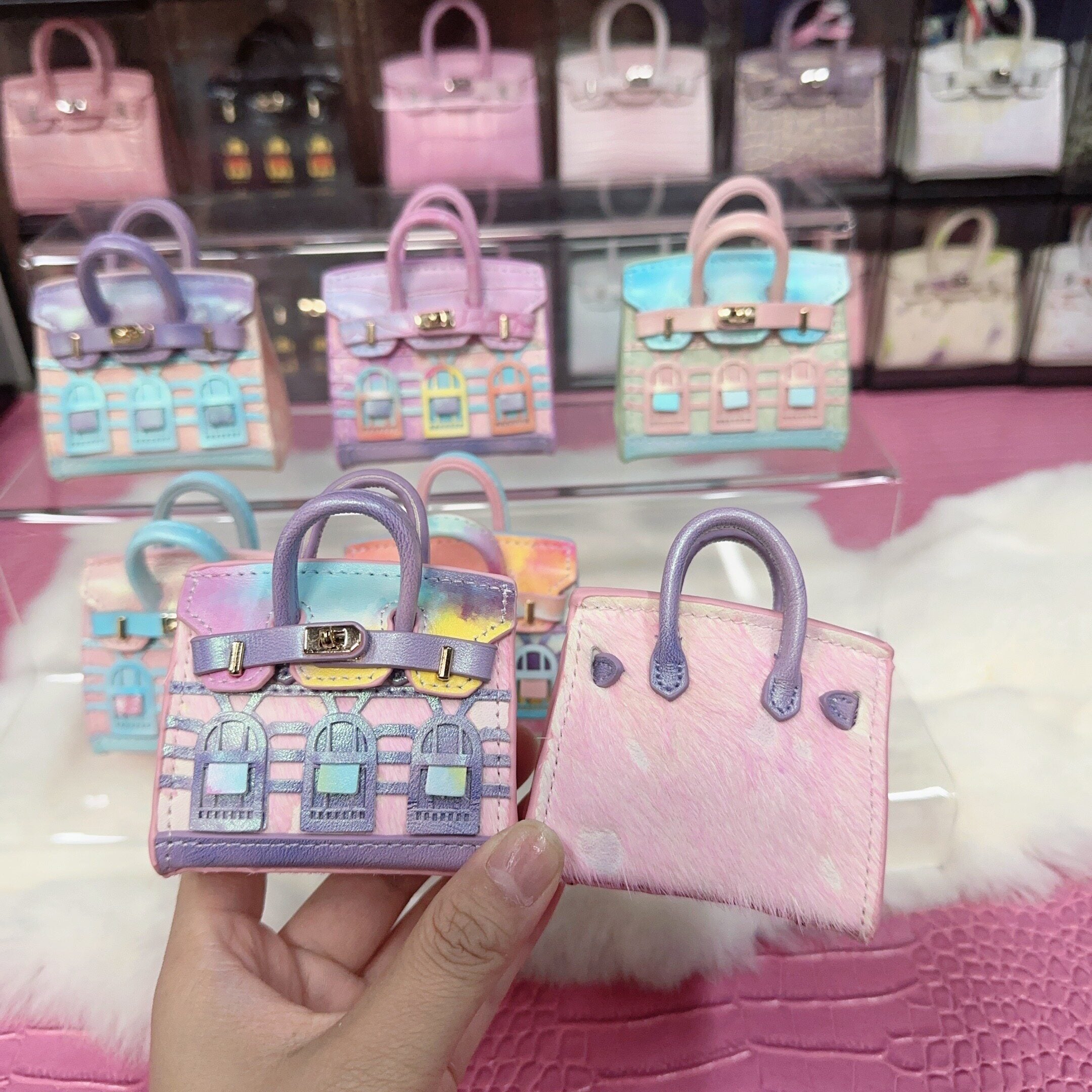 House-Shaped Mini Leather Bag Charm and Keychain in Multicolor Options detail image 9