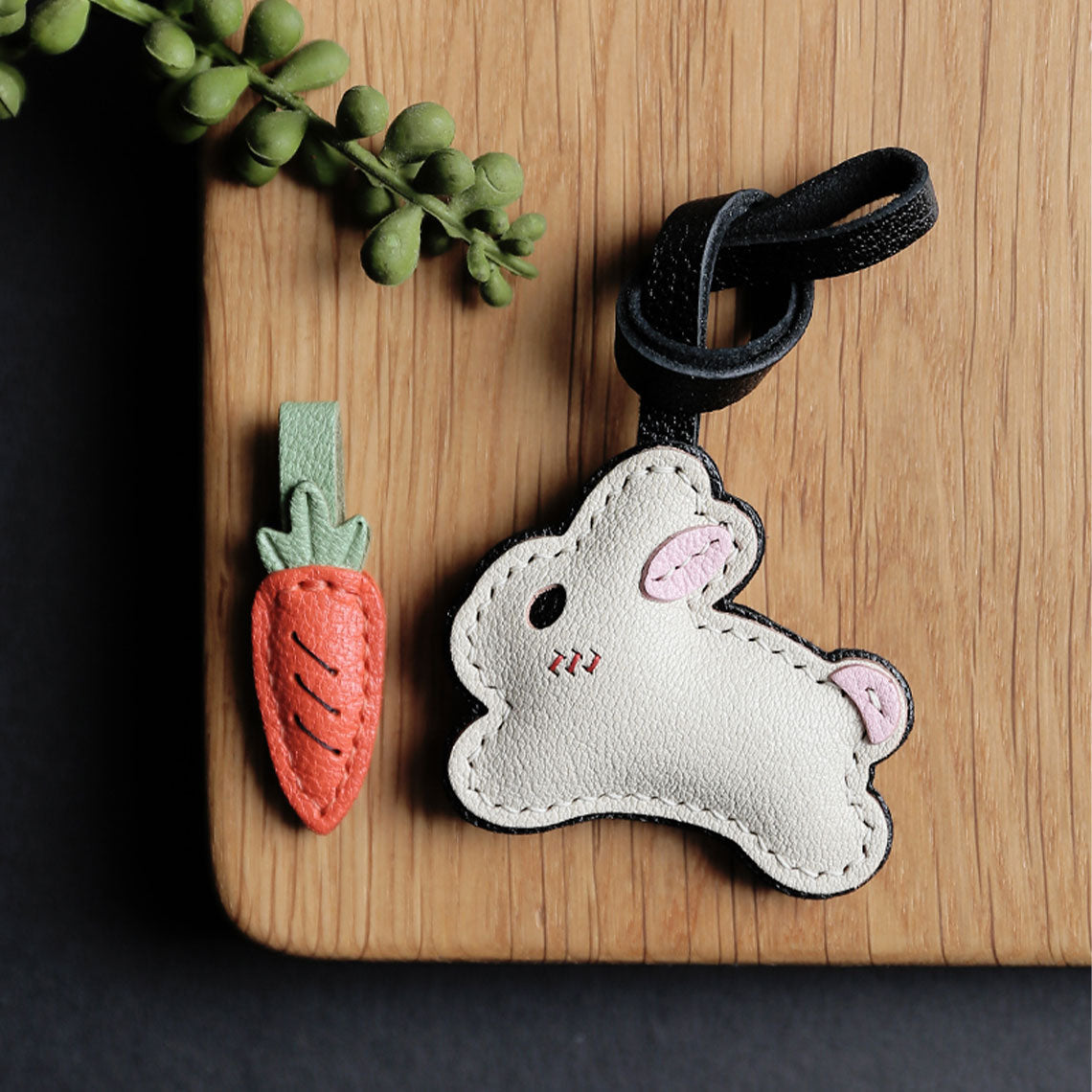 Bunny & Carrot Keychain DIY Kit – Goatskin Leather Hand Sewing Craft detail image 4