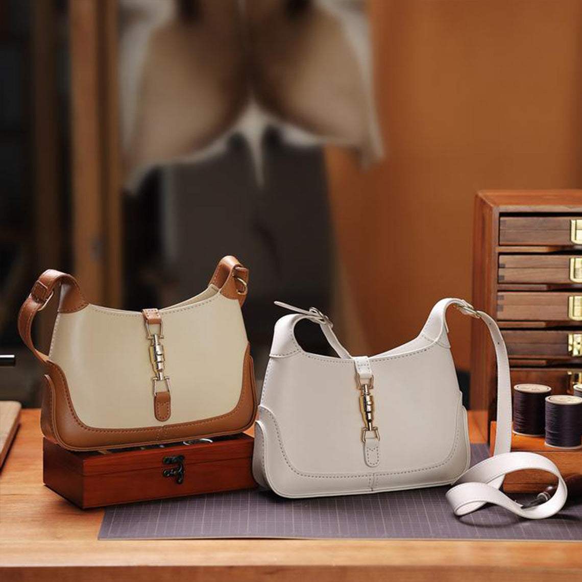 Hobo Shoulder Bag DIY Leathercraft Kit – Brown & Beige or White detail image 5
