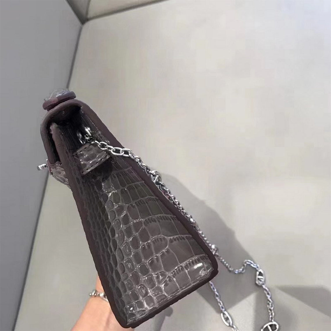 Top Grain Leather Top Handle Clutch Bag with Detachable Chain detail image 11