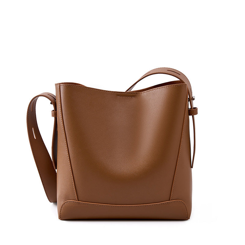 Minimalist Leather Bucket Bag - Large Capacity Commuter Shoulder Bag detail image 7