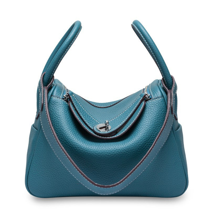 Pebbled Grain Leather Shoulder Bag with Silver Hardware – Medium and Large Sizes detail image 20