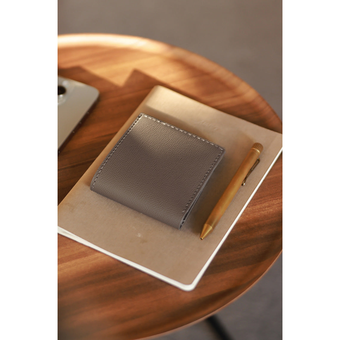 Handsew Your Own Top Grain Leather Card Wallet DIY Kit – Grey or Brown detail image 4