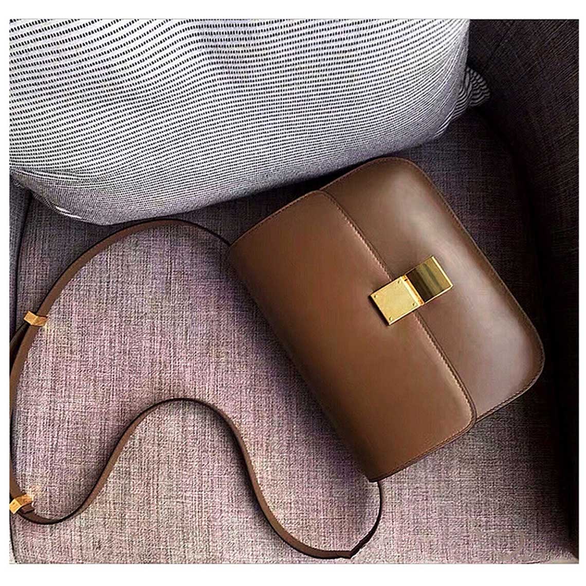 Textured Leather Tofu Box Bag – Small/Medium, Brown/Black/Beige detail image 9