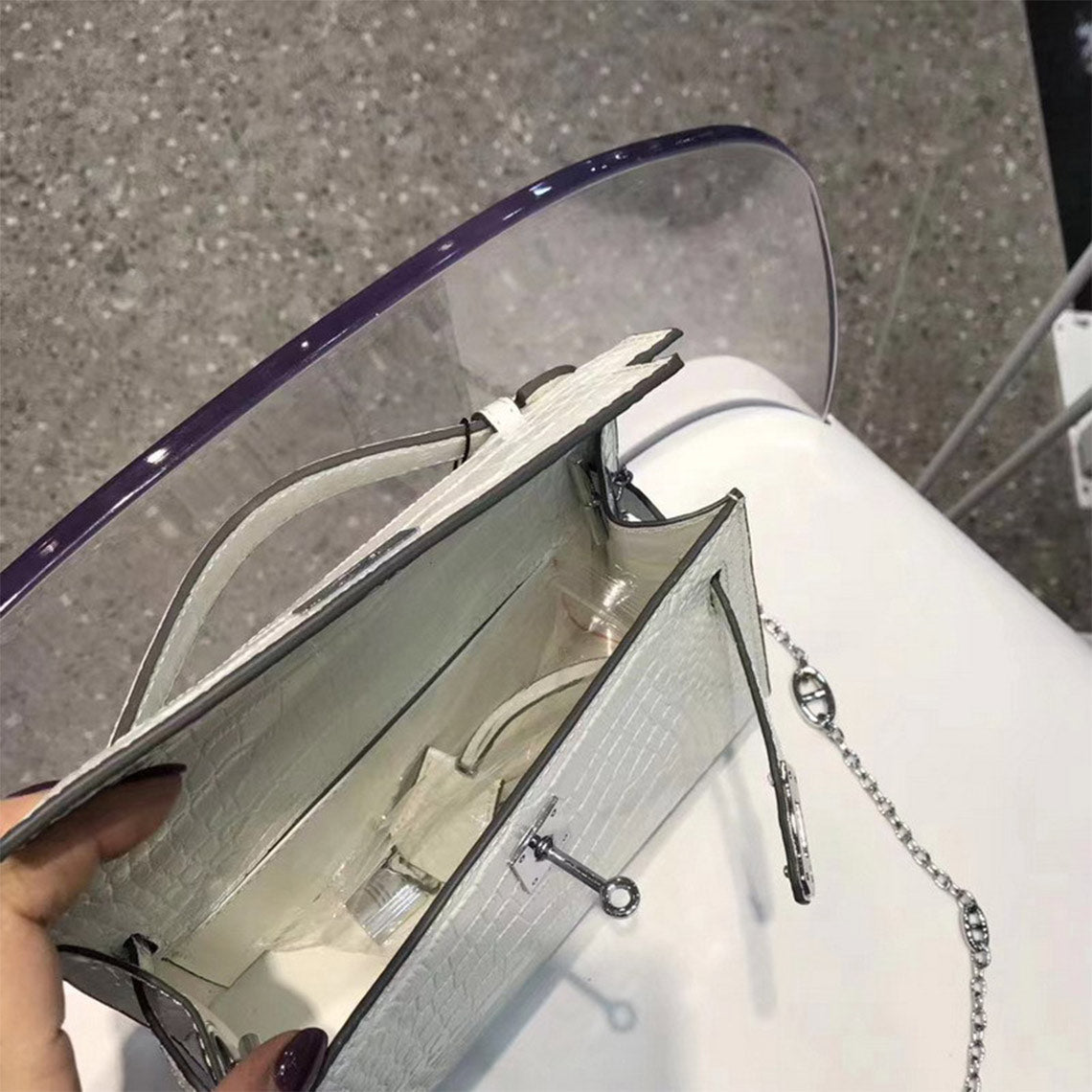 Top Grain Leather Top Handle Clutch Bag with Detachable Chain detail image 15