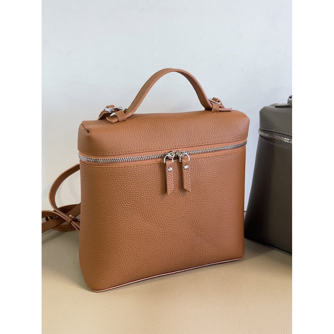 Handsew Your Own Top Grain Leather LP Backpack DIY Kit detail image 11