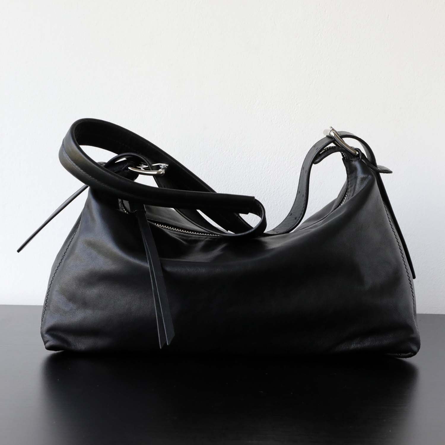 Vegetable Tanned Leather Hobo Bag detail image 5