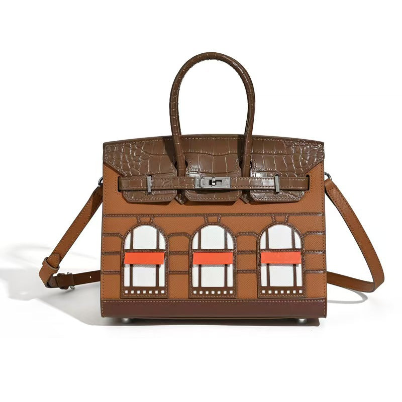 House-Shaped Top Handle Bag in Pebbled Grain Leather – Three Sizes detail image 12