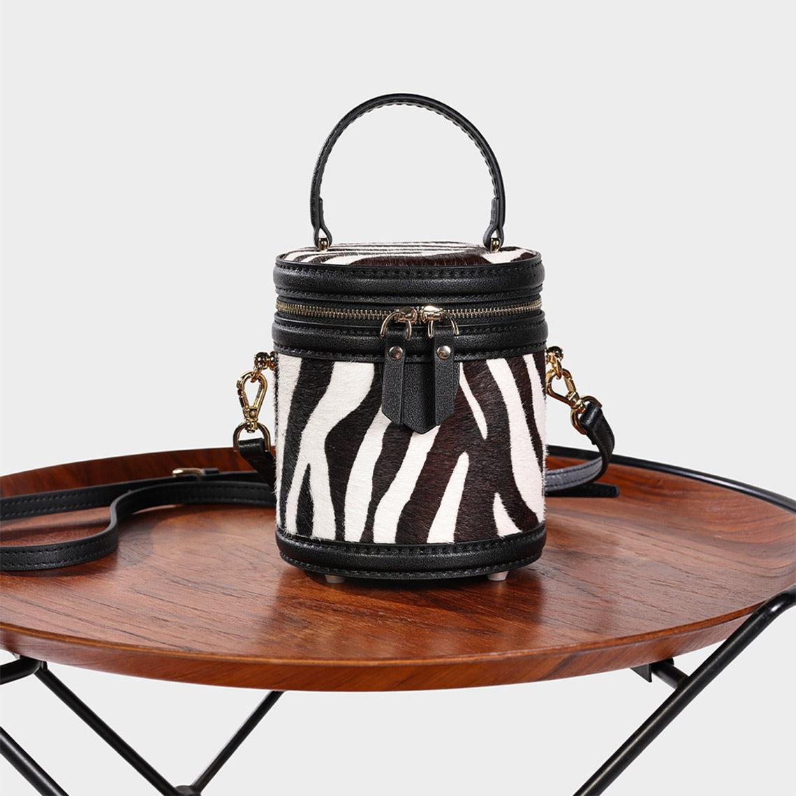 DIY Leather Bucket Bag Kit – Hand Sewn Top Grain Leather, Small & Large Sizes detail image 6