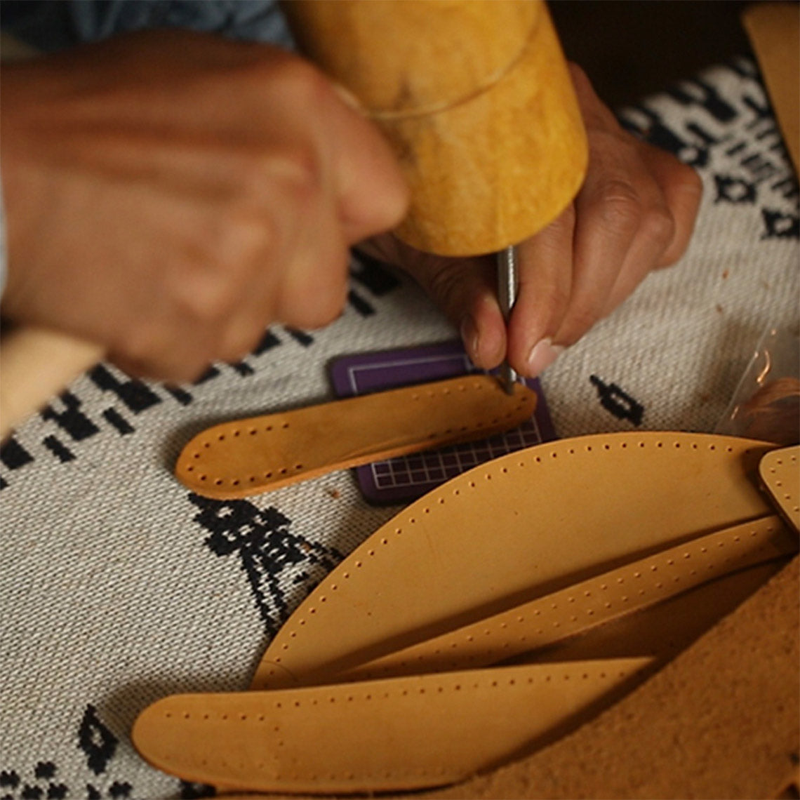 Nubuck Leather Fanny Pack Bum Bag DIY Kit detail image 3