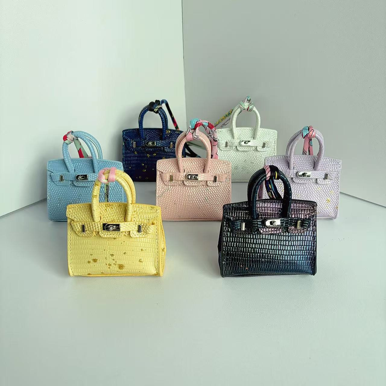 Mini Top Handle Bag Charm Keychain – Real Leather Earphone Case in Gradient & Speckle Colors detail image 3