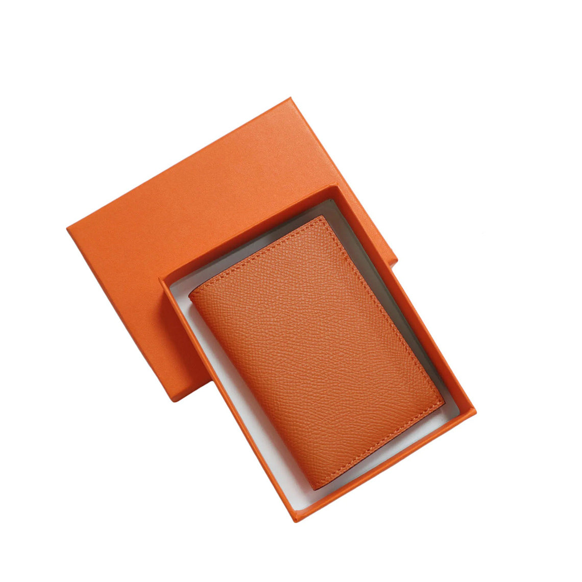 Compact Bifold Card Wallet in Top Grain Leather detail image 9