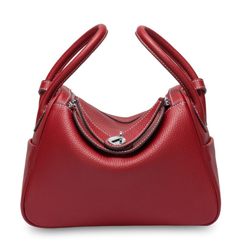 Pebbled Grain Leather Shoulder Bag with Silver Hardware – Medium and Large Sizes detail image 11
