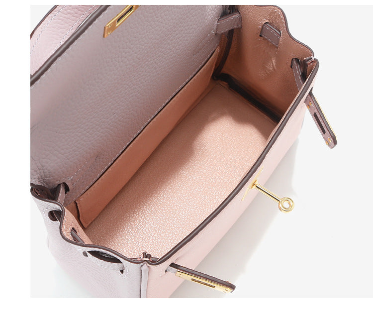 Mini Bi-Color Top Handle Bag 20cm in Cowhide Leather detail image 10