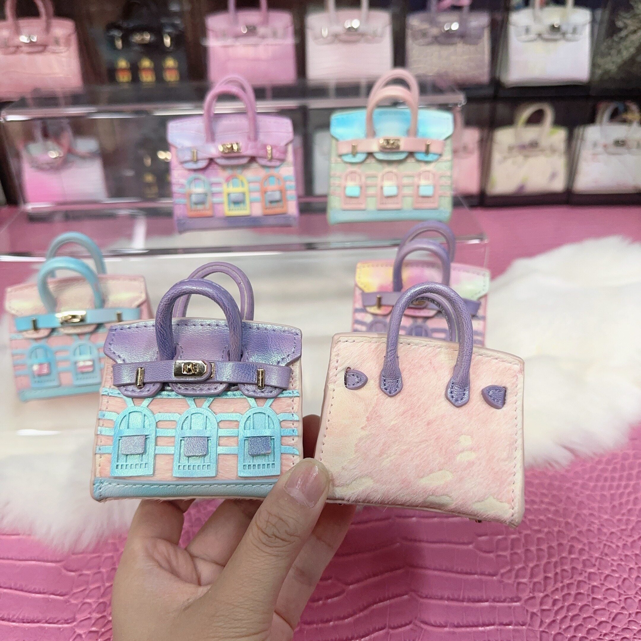 House-Shaped Mini Leather Bag Charm and Keychain in Multicolor Options detail image 8