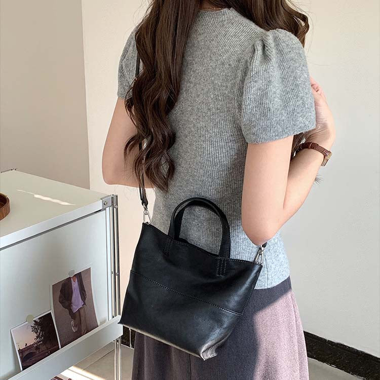 Essential Leather Mini Tote - Top-Grain Cowhide Handbag with Crossbody Strap detail image 4